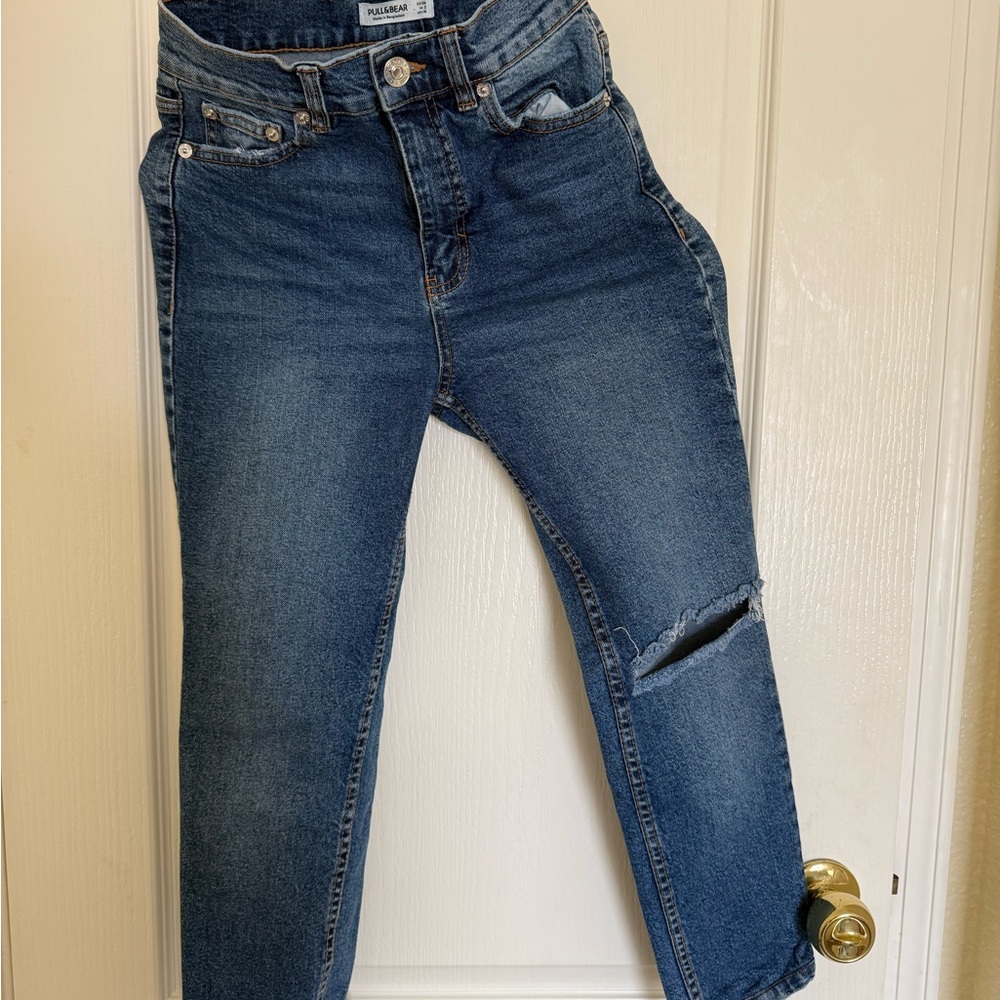 Pull&Bear Blue Ankle Cropped Jeans with Distressed Detail